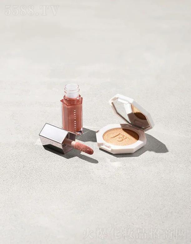Fenty Beauty3D�������㴽�Է�M�� ���u�aƷ�϶���һ�S�r�S���ݹ⟨�l